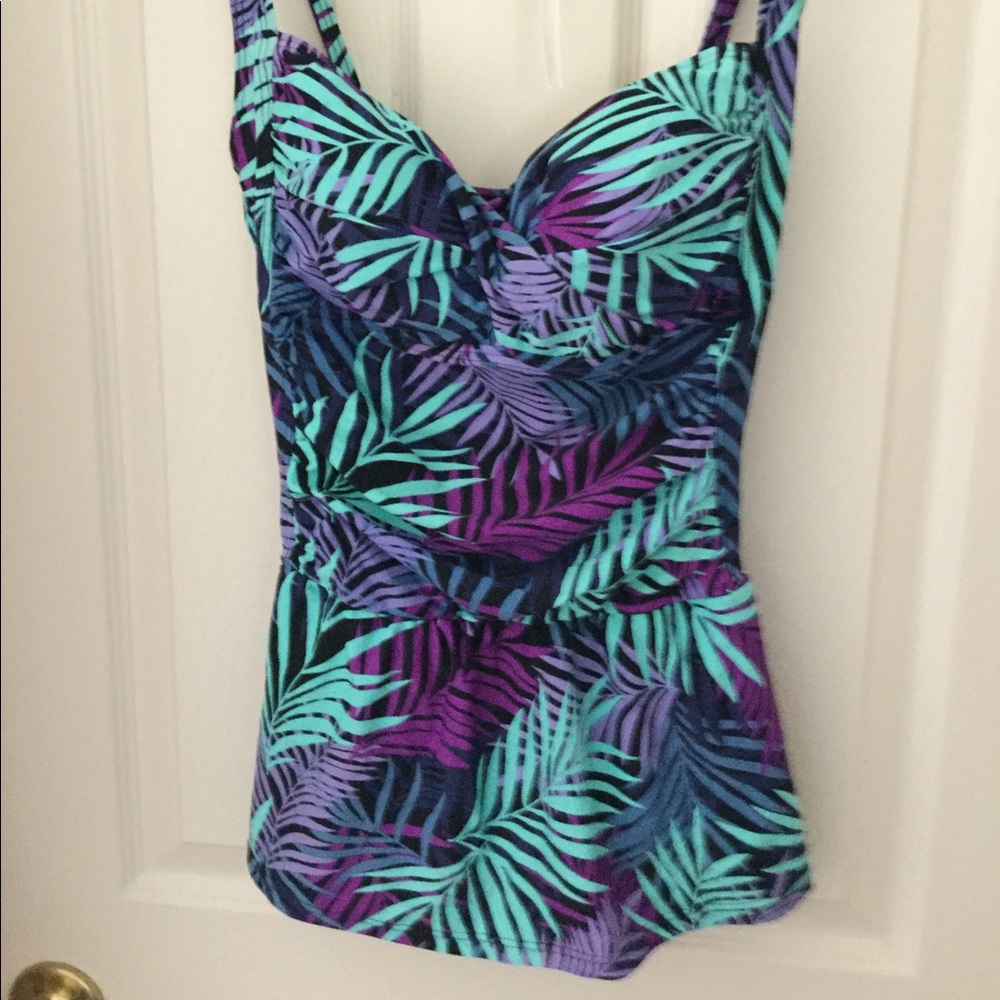 Bathing suit